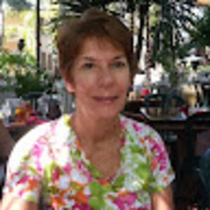 Meet your Posher, Elaine